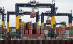 Poważne zakłócenia globalnych dostaw towarów na święta. „Boże Narodzenie jest zagrożone”