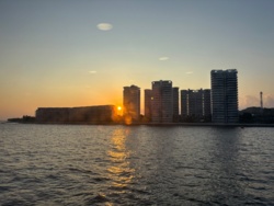 e6ede2bb-bfbb-42dc-a1d7-fdf23c7ba979