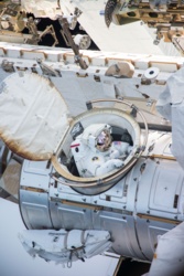 51b90825-bd46-49bd-b520-7a97fea434a8