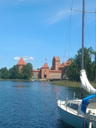 df820683-6998-4921-8417-ab6cc11d3d01