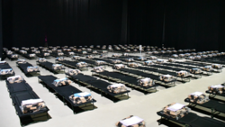 Warszawa: wojewoda zdecydował o zakończeniu działalności punktu recepcyjnego na Torwarze