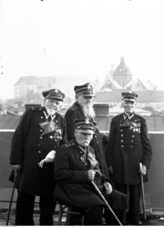 Zdjęcie ostatnich żyjących weteranów powstania styczniowego 1863, wykonane na Zamku Królewskim w Krakowie w 1939 roku. #historia #fotografia #krakow
