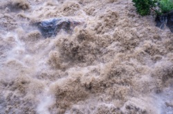 Tragiczne żniwo ulew i osunięć ziemi w Nepalu. Jest wiele ofiar