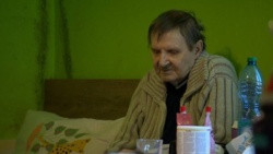 Szpital odwiózł, chory został bez opieki. Losem 72-latka nikt się nie przejął