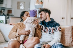 Musisz płacić alimenty. Ale nie masz prawa wiedzieć, na co dokładnie idą twoje pieniądze