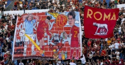 Francuska policja aresztowała ponad stu kiboli Romy. Byli uzbrojeni kije bejsbolowe i łopaty