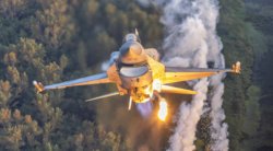 NATO rozważa atak wyprzedzający na Rosję. "Jedna z opcji"