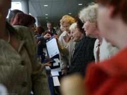 Emerytura pomostowa. Kto może z niej skorzystać? Ważne zmiany od kwietnia 2022