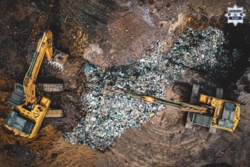 Mafia śmieciowa rozbita. Setki tysięcy ton odpadów w Śląskiem