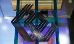 Spadkowa sesja na zakończenie wzrostowego tygodnia