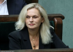 Sejm przegłosował zakaz korzystania z komórek w podstawówkach i przedszkolach