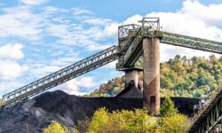 Sejm uchwalił nowelizację ustawy górniczej; kopalnie otrzymają 28,8 mld zł wsparcia