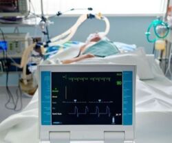 W niewyszczepionym hrabstwie rekordowo dużo hospitalizacji