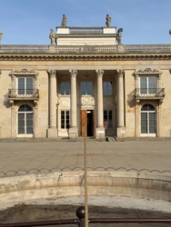 dbacd827-984c-48f4-be5c-218261c9bb44