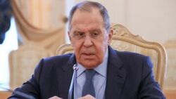 Wojna w Ukrainie. Ławrow: Rosja nie widzi siebie w stanie wojny z NATO