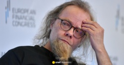 Poseł PiS broni dewelopera podejrzanego o gigantyczne oszustwa. Używa zaskakującej strategii