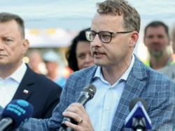 Azyl Romanowskiego na Węgrzech. Parlament zmienił prawo