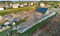 Cenowa sinusoida w ofertach działek budowlanych. Większa szansa na promocje poza dużymi miastami [Nowy raport]