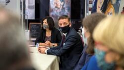 Gotowe punkty stoją puste. W Rybniku brakuje szczepionek. Prezydent ponagla NFZ i ministra