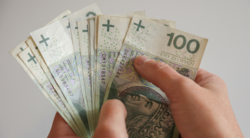 Bon na zasiedlenie 2026. Kto i jak może otrzymać środki na przeprowadzkę?