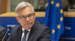 Nowa fala imigrantów w Grecji. Komisarz UE ma rozmawiać z rządem Libii - EURACTIV.pl