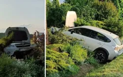 Subaru w rowie, kierowcy brak. To auto sędziego sądu w Lubaczowie?