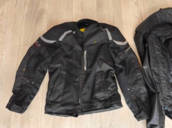 3e72aee6-9d73-4562-943e-93327c576fd8