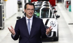 Zwolnienia w BMW. Wiceprezesi i kadra kierownicza otrzyma wypowiedzenia