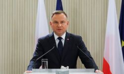 "Lex TVN". Prezydent zawetował ustawę medialną