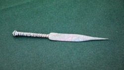 Zachodniopomorskie/ Sztylet sprzed 3 tysięcy lat znaleziony na plaży