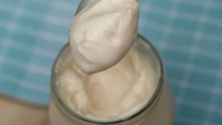 Najlepszy majonez do sałatek i wielkanocnych jajek. Nie wszyscy się zgodzą...