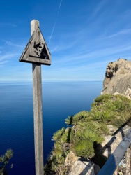 0cdf2f7c-4a55-4aae-b1d2-56c71c62e498