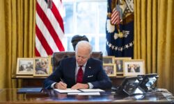 Biden podpisał akt uwalniający 7 mld dolarów rezerw walutowych Afganistanu