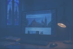 Jak pomoc organistce skończyła się zgłoszeniem CVE, czyli o krytycznej dziurze w popularnym oprogramowaniu dla parafii