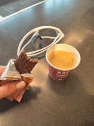 e8296bad-3620-4fe8-9d77-0e997de7d6aa