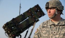 Brytyjskie media: wzmocnienie wschodniej flanki NATO nawet w ciągu kilku dni