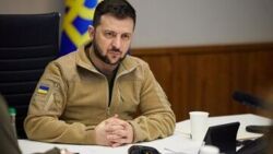 Ukraina. Zełenski: referendum o "przyłączeniu" tzw. republik do Rosji utrudni negocjacje