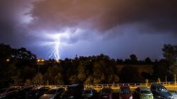 "To będzie intensywne 36 godzin". Synoptyk IMGW mówi o "kulminacji niebezpiecznych zjawisk"