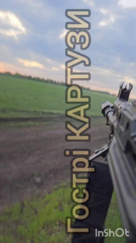 Wrogi dron na pozycjach chłopaków Filmik opublikowany przez jednostkę rozpoznania powietrznego „Gostri Kartuzy” - Mikuuuus - Hejto.pl