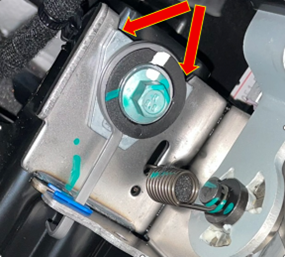 Rzetelne omówienie kolumny kierowniczej w Omodzie 5 w związku z filmem z TVN Turbo. Okazało się że kierownica i - Ten_koles_od_bialego_psa - Hejto.pl