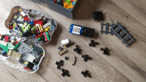 W #niepoprawnelego małe zakupy, jednak wprowadzam sobie pewne limity - miesięczny budżet. Zakup mimo tego, że - PanNiepoprawny - Hejto.pl