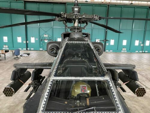 Hełm z insygniami Białoruskiego batalionu Terror walczącego - SailorMoon - Hejto.pl