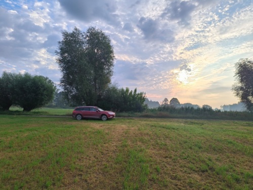 Dwa razy w roku hydro się przydaje #motoryzacja #citroen - radidadi - Hejto.pl