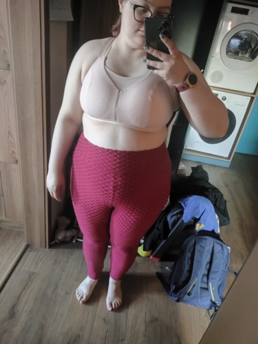 W potrzebie motywacji. -48,2 kg, zostało jeszcze 3,8 kg do celu. Poratujecie miłym słowem? PS. Trening siłowy góry - Cathelek - Hejto.pl