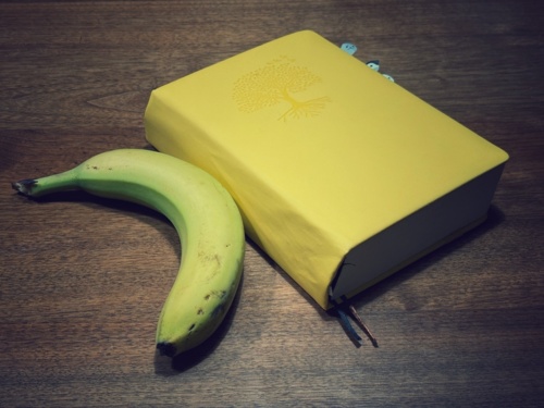 Dzień dobry wieczór się z Państwem, Przychodzę do Państwa z recenzją, z której napisaniem zwlekałem już nazbyt - fonfi - Hejto.pl