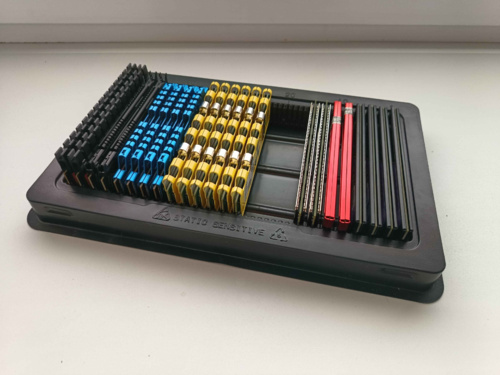 Nie wiem czy pod retro podpiąć, bo to jednak DDR2 i DDR3 ale w sumie to tak stare, że czemu nie. Otóż zbieram - PanW - Hejto.pl