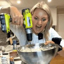 Bez zbędnych ceregieli. Temat: danie z resztek z lodówki Rymy: twaróg - da bóg - pleśń - pleść GL&HF:grin: - splash545 - Hejto.pl