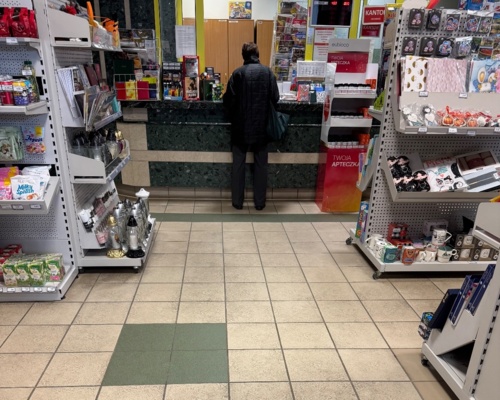 Coś tu za chwilę będzie wysyłane :slightly_smiling_face: #jesiennewyzwania #poczta - xepo - Hejto.pl