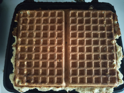 Zgodnie z fitatu w tym roku zjadłem ponad 50 kg twarogu. Całość wjebana w gofry, bo nie lubię twarogu w innej - BoJaProszePaniMamTuPrimaSorta - Hejto.pl