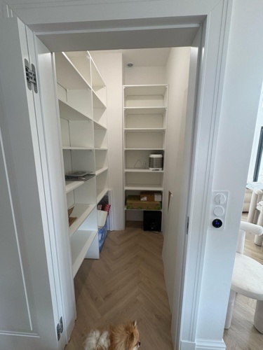 Wkoncu spizarka zabudowana, meh. Garderoby tez zrobione. Zostala tylko szafka u mlodego w lazience. #budujzhejto - bartek555 - Hejto.pl